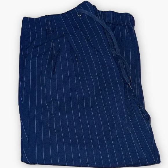 AE Pinstripe Jogger - Picture 2 of 8